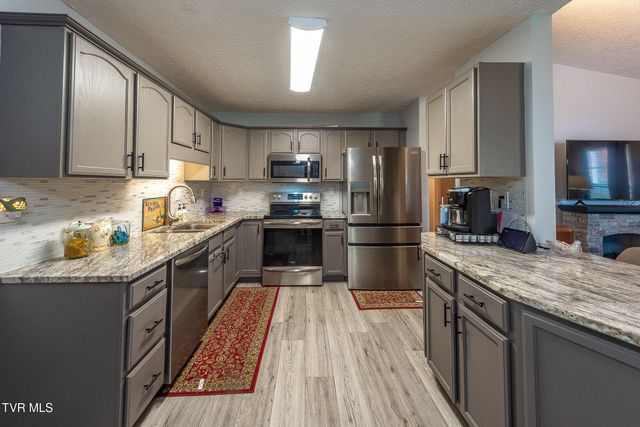 922 Cornerstone Court 922, Kingsport, TN 37660