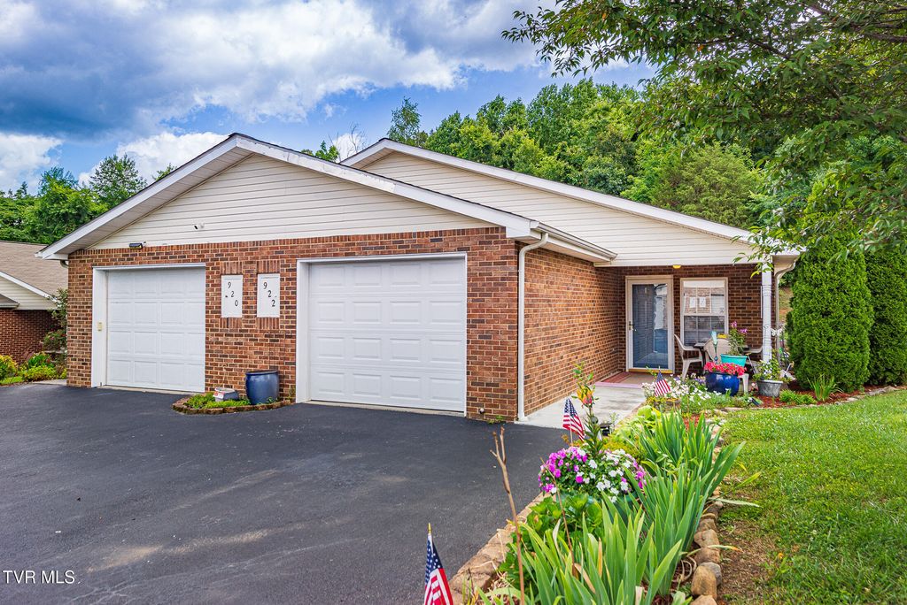 922 Cornerstone Court 922, Kingsport, TN 37660