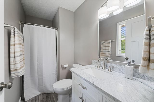 14184 Ash Circle NE, Prior Lake, MN 55372