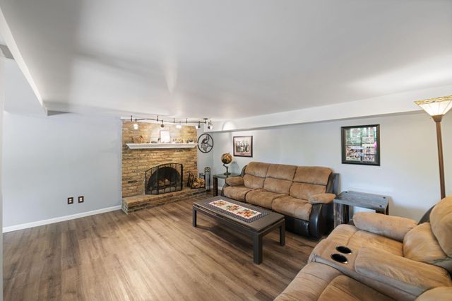 14184 Ash Circle NE, Prior Lake, MN 55372