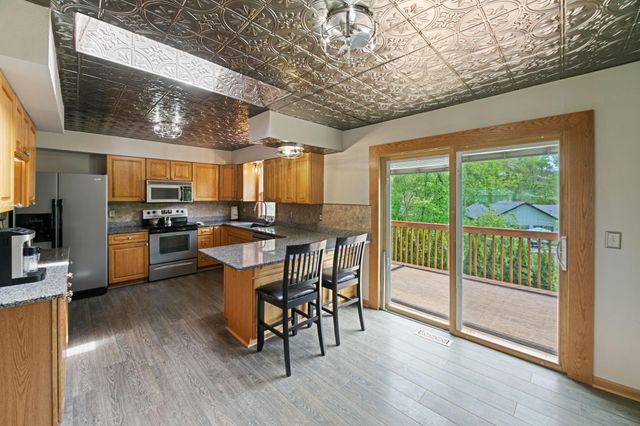 14184 Ash Circle NE, Prior Lake, MN 55372
