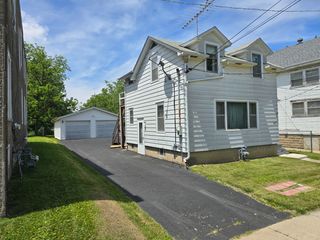 627 N. 11th Street, Dekalb, IL 60115