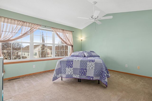 1035 Providence Drive, Shakopee, MN 55379