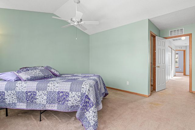 1035 Providence Drive, Shakopee, MN 55379