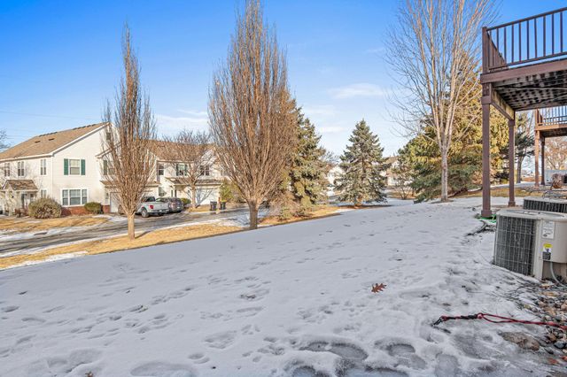 1035 Providence Drive, Shakopee, MN 55379