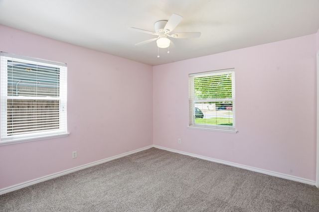 8660 Kingspoint Drive, Dallas, TX 75238