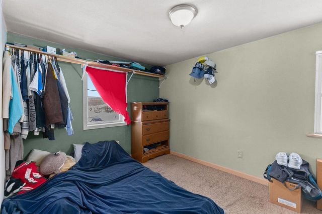 1897 E NEWBERRY STREET, Appleton, WI 54915