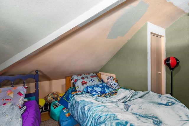 1897 E NEWBERRY STREET, Appleton, WI 54915