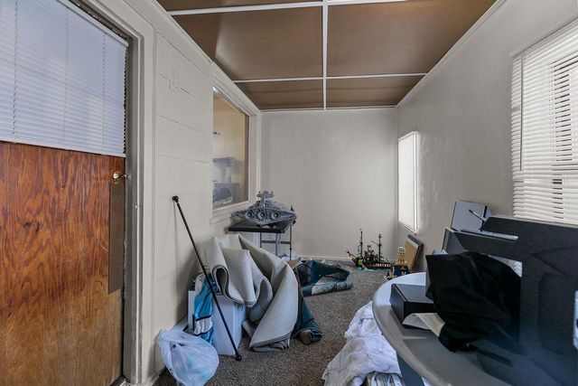 1897 E NEWBERRY STREET, Appleton, WI 54915