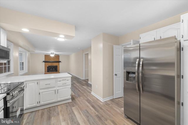 8016 STILLBROOKE RD, Manassas, VA 20112