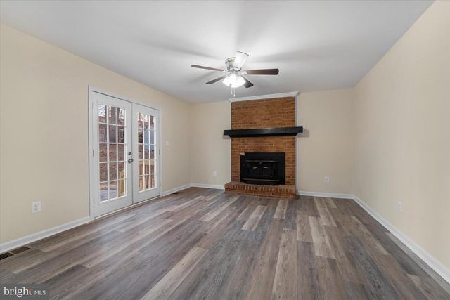 8016 STILLBROOKE RD, Manassas, VA 20112