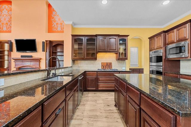 4510 Estella Court, League City, TX 77573