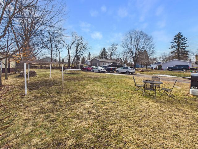 900 4th Street, Holdingford, MN 56340