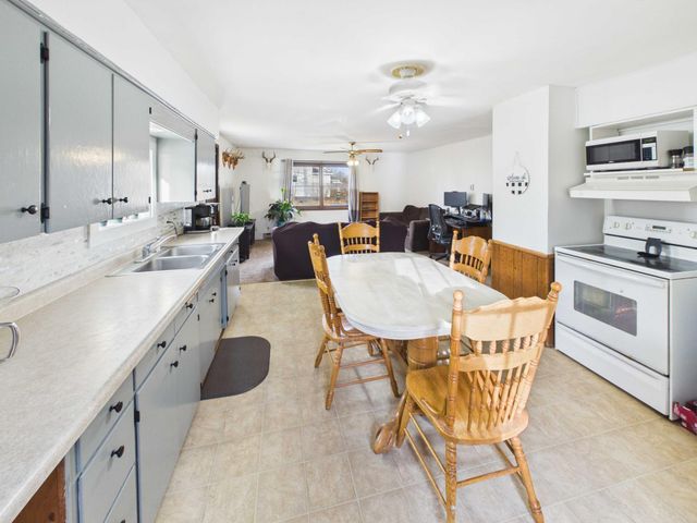 900 4th Street, Holdingford, MN 56340