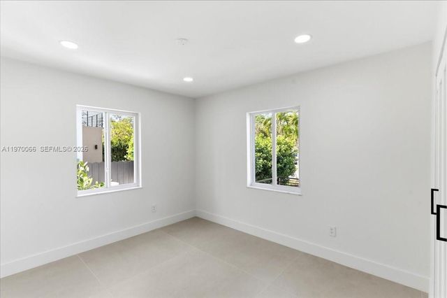 1971 SW 33rd Ave, Miami, FL 33145