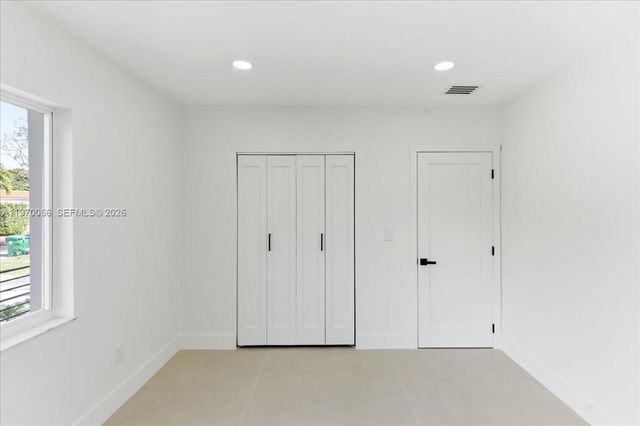 1971 SW 33rd Ave, Miami, FL 33145