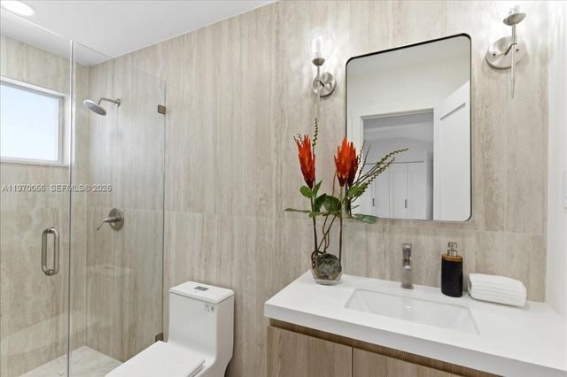 1971 SW 33rd Ave, Miami, FL 33145