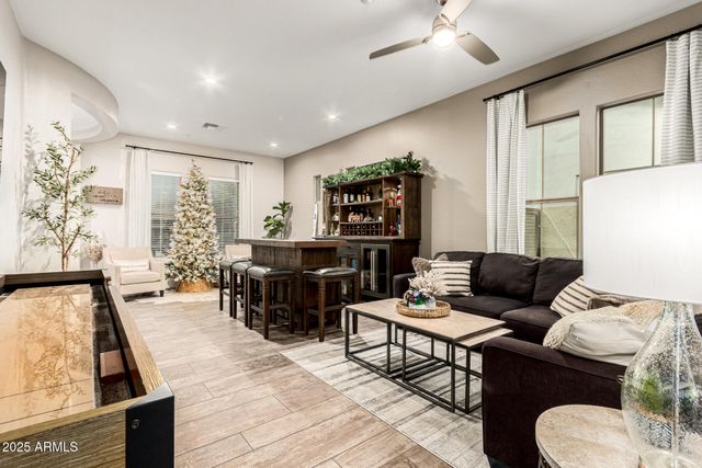 9250 E Via de Vaquero Drive, Scottsdale, AZ 85255