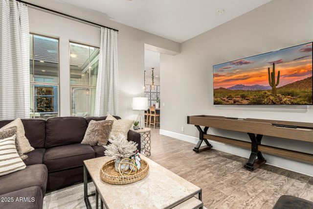 9250 E Via de Vaquero Drive, Scottsdale, AZ 85255