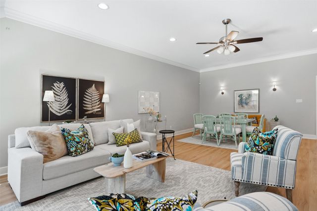 3709 Wildwood Road, Fort Worth, TX 76107