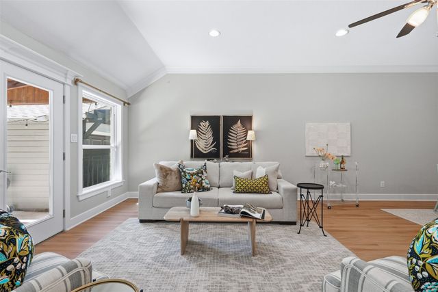 3709 Wildwood Road, Fort Worth, TX 76107