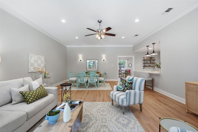 3709 Wildwood Road, Fort Worth, TX 76107