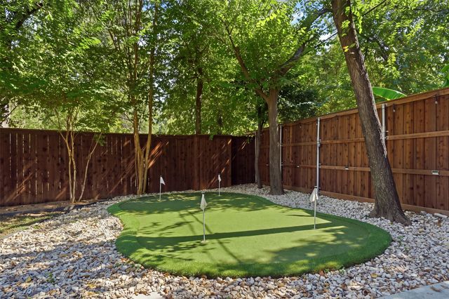 3709 Wildwood Road, Fort Worth, TX 76107