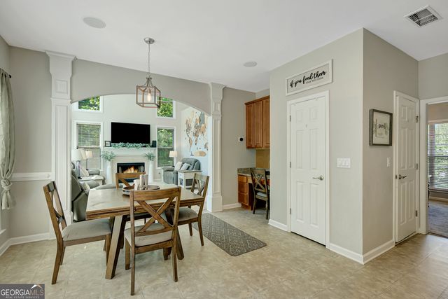 381 Rosebay Lane, Sharpsburg, GA 30277
