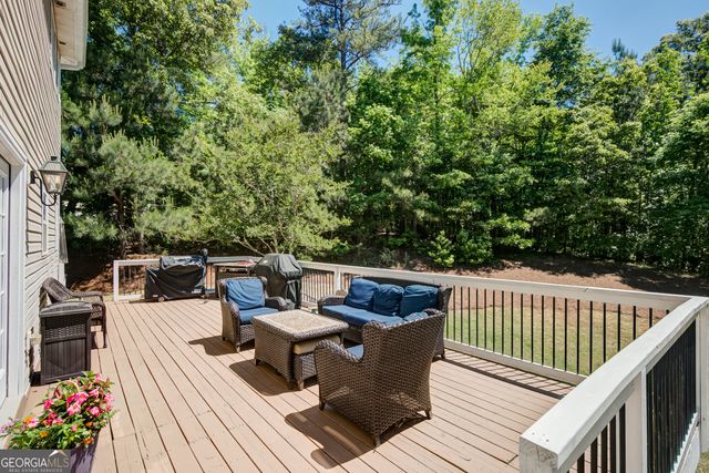 381 Rosebay Lane, Sharpsburg, GA 30277