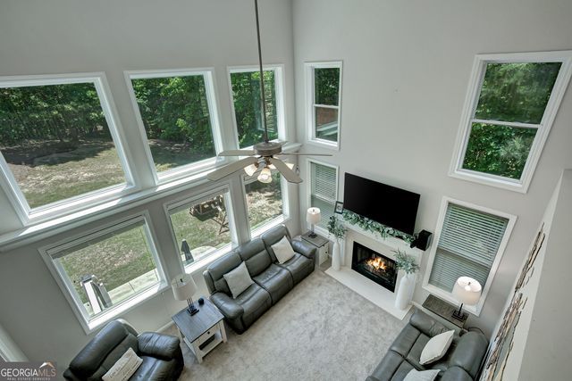 381 Rosebay Lane, Sharpsburg, GA 30277