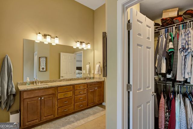 381 Rosebay Lane, Sharpsburg, GA 30277