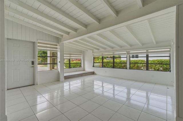 3825 SW 33rd St, West Park, FL 33023