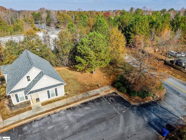 29 Civic Center Boulevard, Anderson, SC 29625