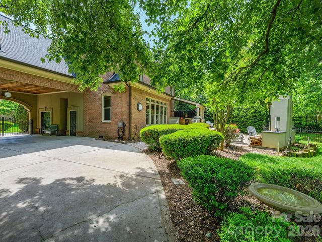 15635 Brem Lane, Charlotte, NC 28277