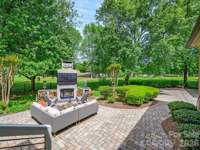 15635 Brem Lane, Charlotte, NC 28277