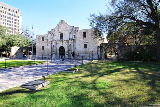 808 E Carson St Unit 103, San Antonio, TX 78208