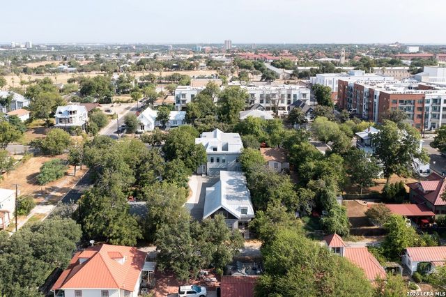 808 E Carson St Unit 103, San Antonio, TX 78208
