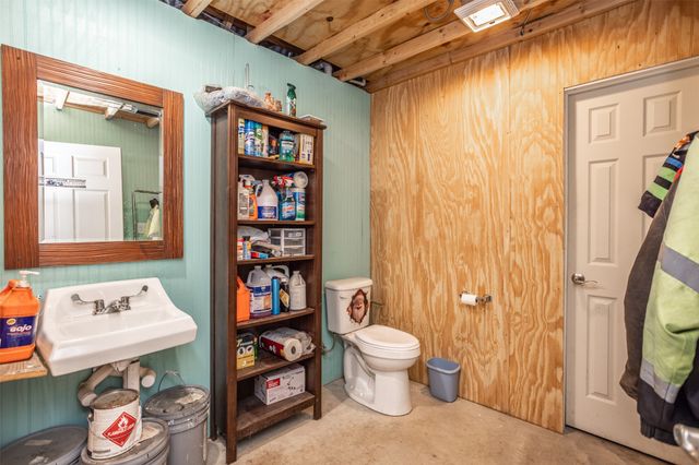 59 Shawnee, Whitesboro, TX 76273