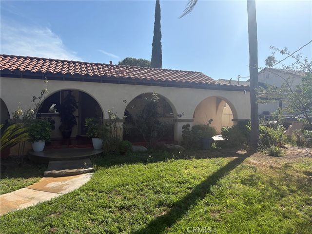 6764 Chadbourne Avenue A, Riverside, CA 92505