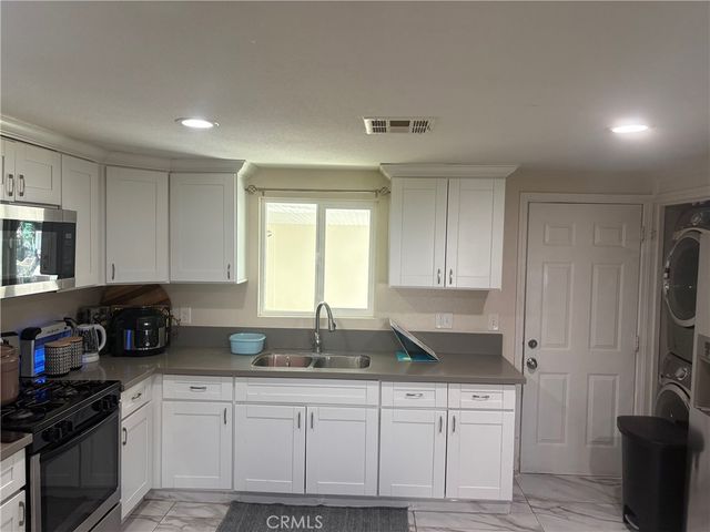 6764 Chadbourne Avenue A, Riverside, CA 92505