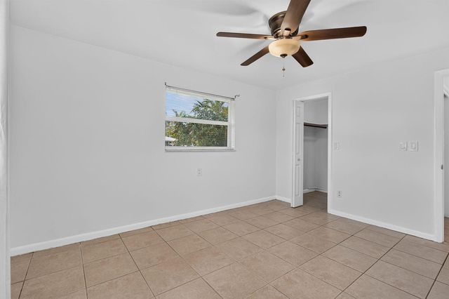 101 E Beverly Road E, Jupiter, FL 33469