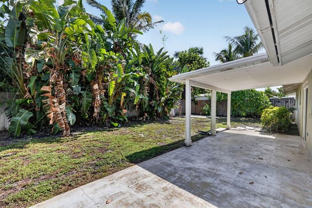 101 E Beverly Road E, Jupiter, FL 33469