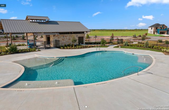 7806 Rock Wren Fall, San Antonio, TX 78253