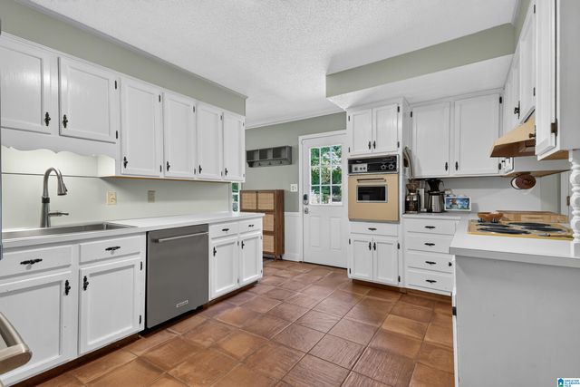 3500 WILLIAM AND MARY ROAD, Hoover, AL 35216