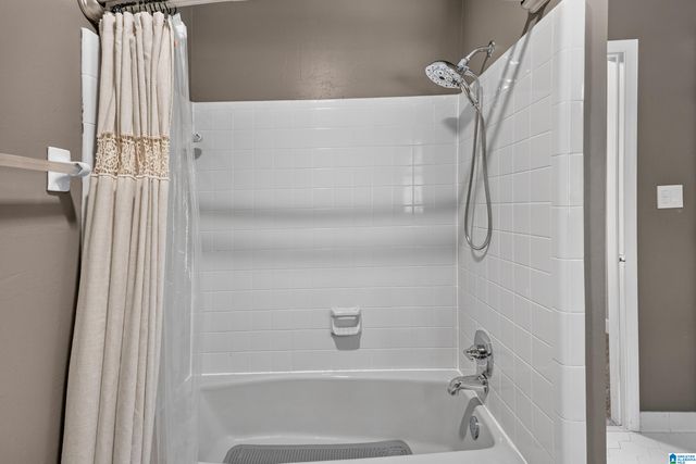 3500 WILLIAM AND MARY ROAD, Hoover, AL 35216