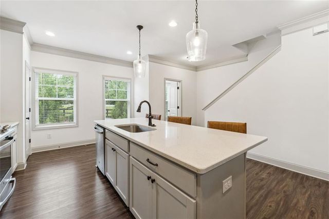 421 STOVALL Place, Woodstock, GA 30188