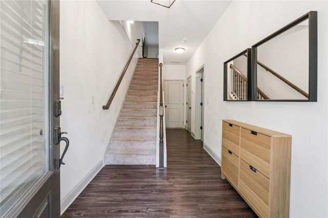 421 STOVALL Place, Woodstock, GA 30188