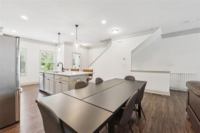 421 STOVALL Place, Woodstock, GA 30188