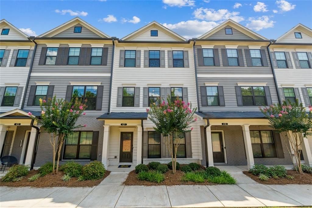 421 STOVALL Place, Woodstock, GA 30188