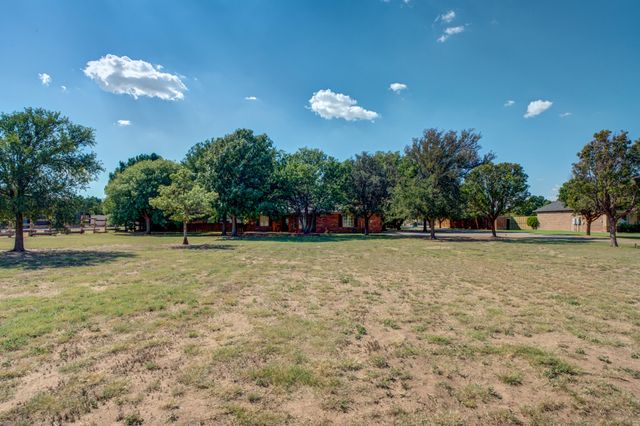 15610 FM 179, Wolfforth, TX 79382